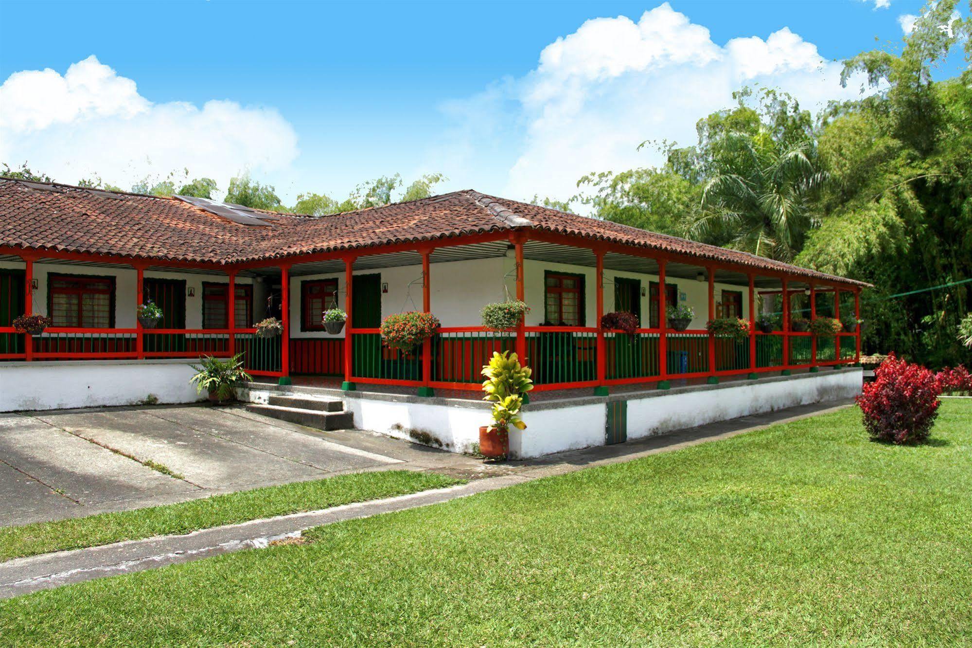 Hotel Campestre La Floresta Армения Экстерьер фото