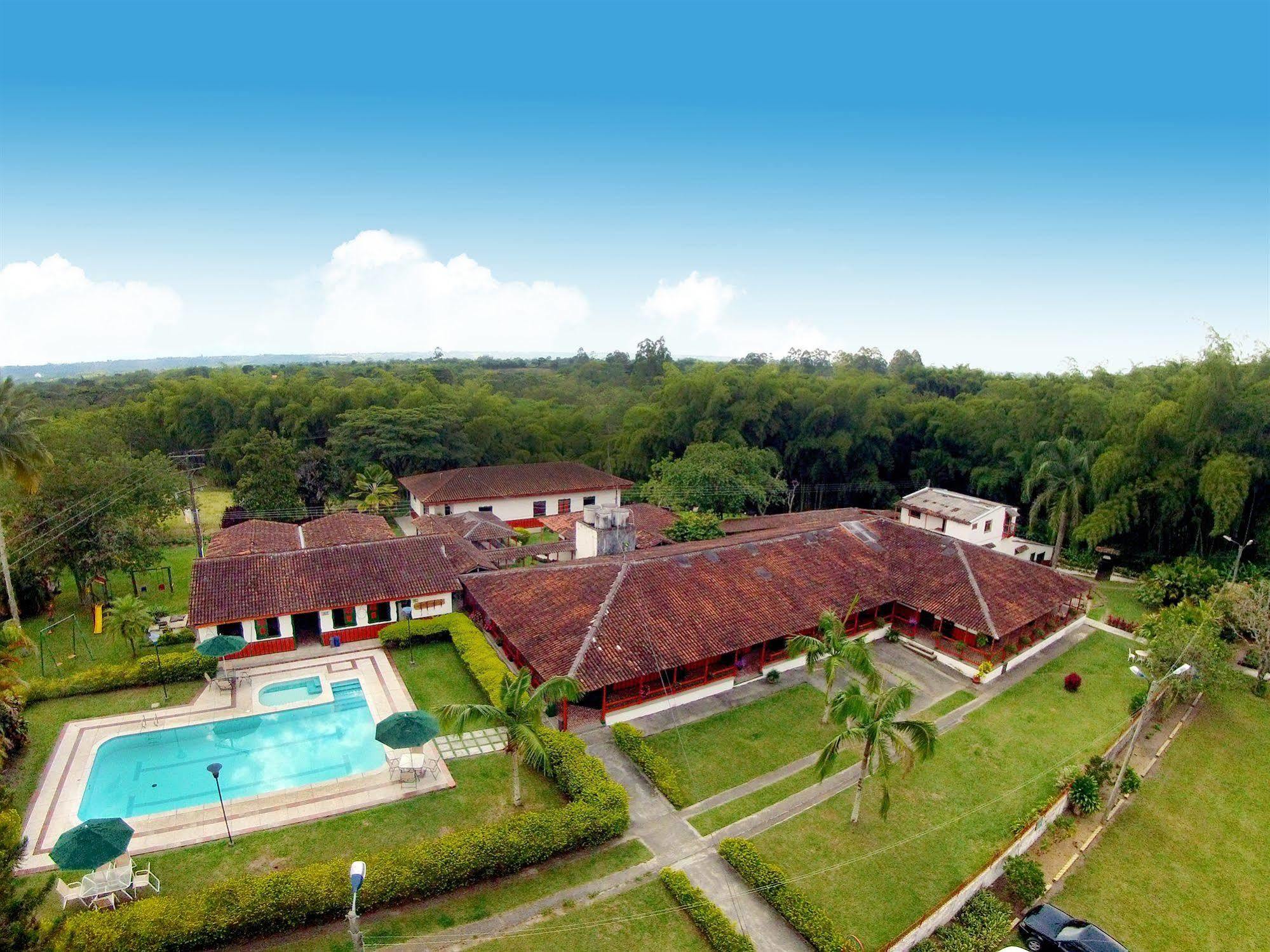 Hotel Campestre La Floresta Армения Экстерьер фото